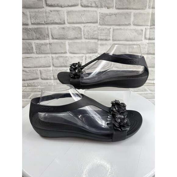 Shoes - Crocs Serena Women's Size 11 Black T Strap Floral Embellish Bach Summer Sandals
